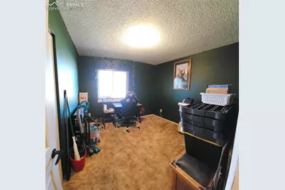 1555 Luna Vista Street, Colorado Springs, CO 80911 - Photo 17