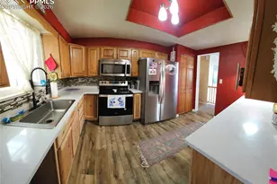 1555 Luna Vista St, Colorado Springs, CO 80911 - Photo 9