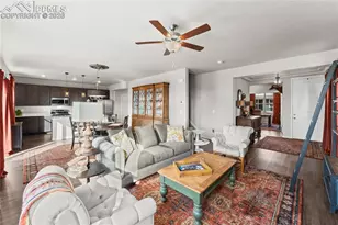 5204 Roundhouse Dr, Colorado Springs, CO 80925 - Photo 7