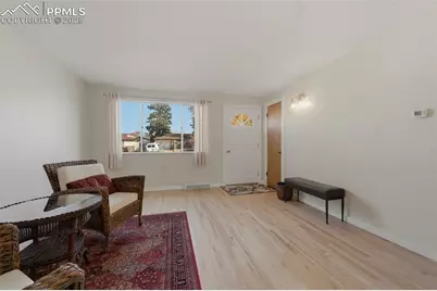 1522 Auburn Drive, Colorado Springs, CO 80909 - Photo 7