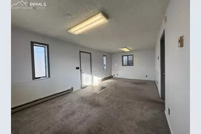 2611 E Willamette Avenue, Colorado Springs, CO 80909 - Photo 3