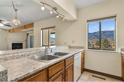 1130 Fontmore Road #C, Colorado Springs, CO 80904 - Photo 13