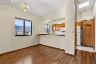 1130 Fontmore Rd, Colorado Springs, CO 80904 - Photo 9