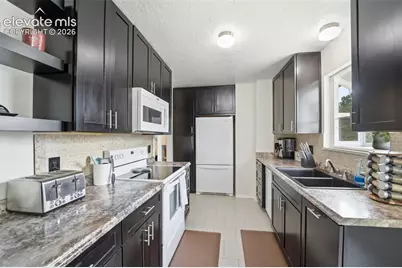 4526 Del Verde Drive, Colorado Springs, CO 80918 - Photo 11