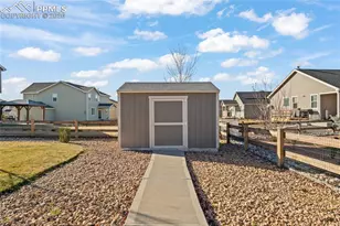 5509 Harbor Town Dr, Elizabeth, CO 80107 - Photo 37