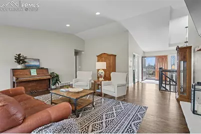 320 Hidden Creek Drive, Colorado Springs, CO 80906 - Photo 7