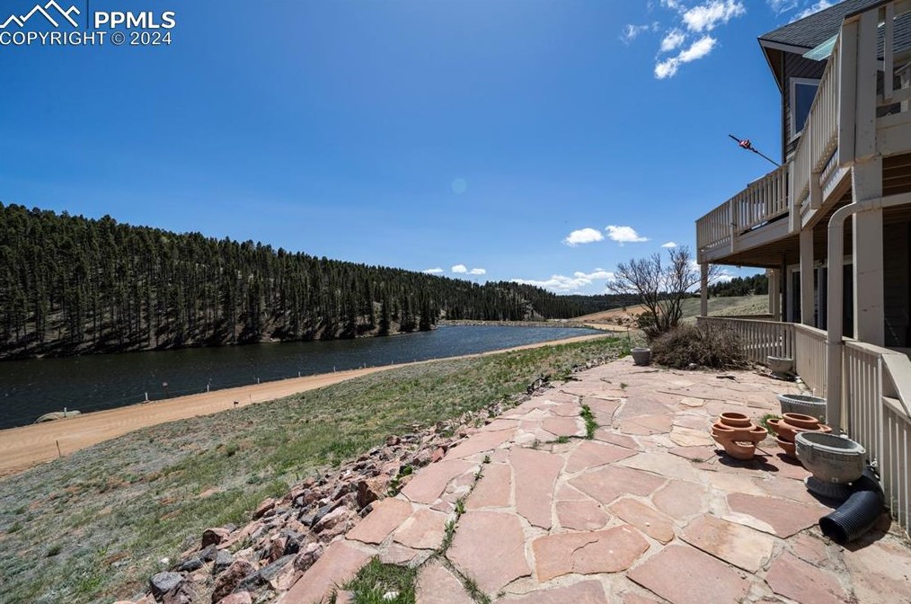 1309 Blue Mesa Dr, Divide CO 80814-9744 exterior