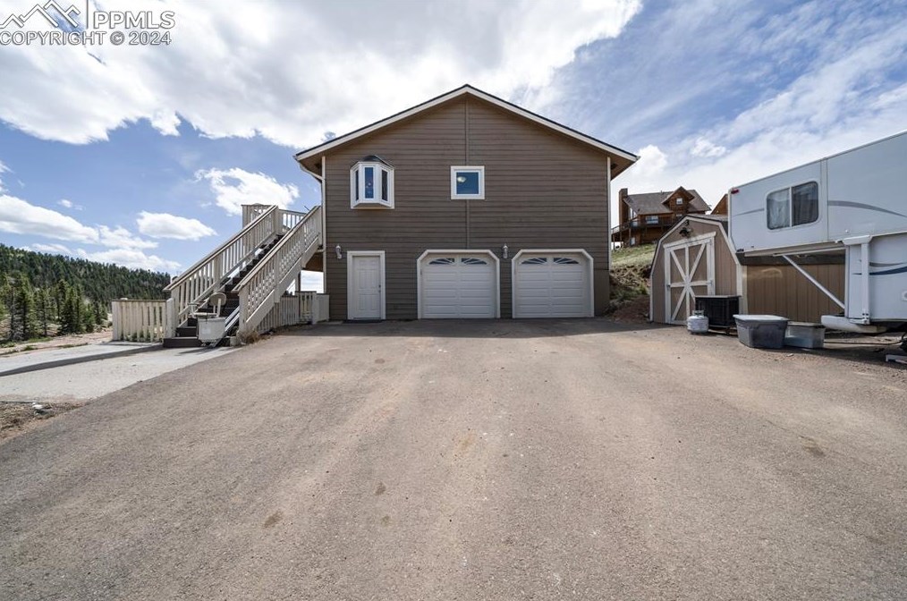 1309 Blue Mesa Dr, Divide CO 80814-9744 exterior