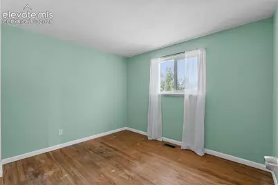 4011 E Pikes Peak Avenue, Colorado Springs, CO 80909 - Photo 13