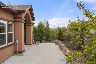 7215 Rim Bluff Lane, Colorado Springs, CO 80927 - Photo 27