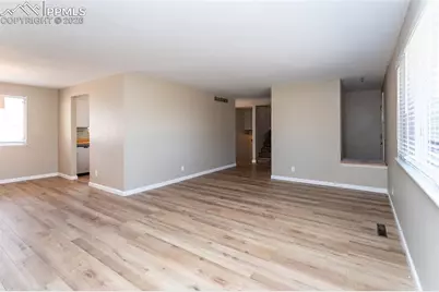 2923 Virginia Avenue, Colorado Springs, CO 80907 - Photo 11