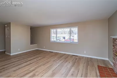 2923 Virginia Avenue, Colorado Springs, CO 80907 - Photo 7