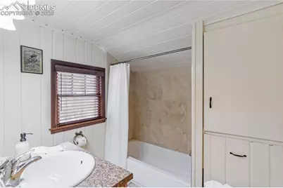 10225 Ute Pass Avenue, Green Mountain Falls, CO 80819 - Photo 17