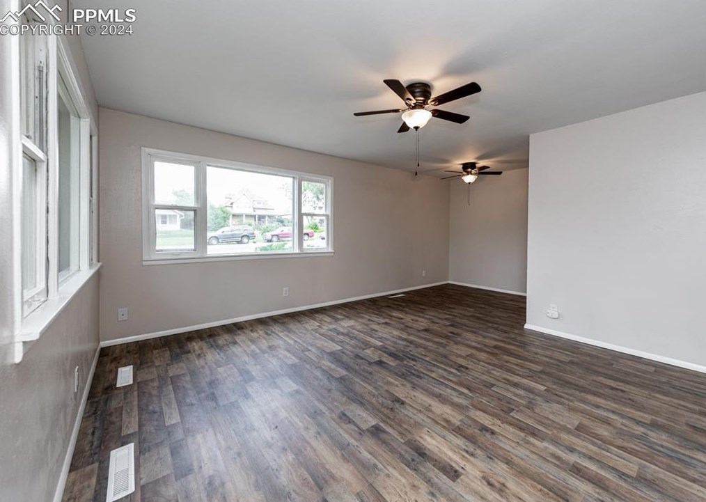 909 Costilla St, Colorado Springs CO 80903-3771 exterior