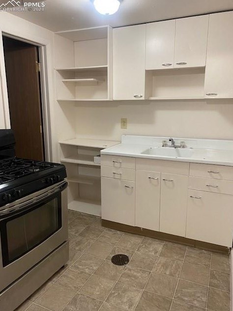 909 Costilla St, Colorado Springs CO 80903-3771 exterior