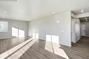 10078 Kingsbury Dr, Peyton, CO 80831 - Photo 5