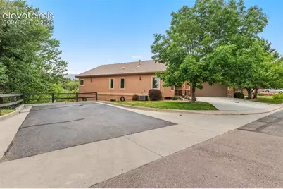 2425 Mesa Crest Grove, Colorado Springs, CO 80904 - Photo 39