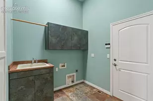2425 Mesa Crest Grove, Colorado Springs, CO 80904 - Photo 21