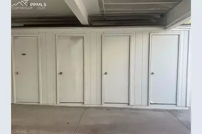 2750 Hearthwood Lane, Colorado Springs, CO 80917 - Photo 5