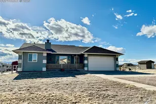 471 N Escondido Dr, Pueblo West, CO 81007 - Photo 1