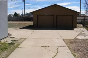 46 Radcliff Ln, Pueblo, CO 81005 - Photo 9