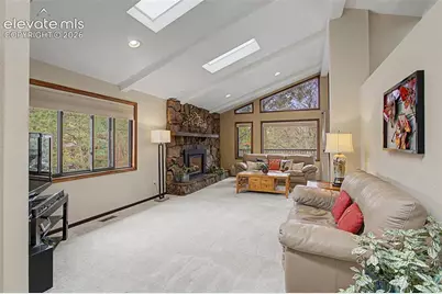 5905 Castlewood Lane, Colorado Springs, CO 80918 - Photo 9