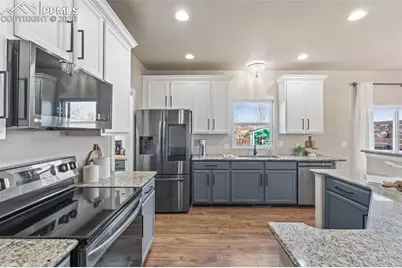 6430 Vickie Lane, Colorado Springs, CO 80923 - Photo 13