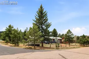 1217 Michael Ln, Woodland Park, CO 80863 - Photo 3