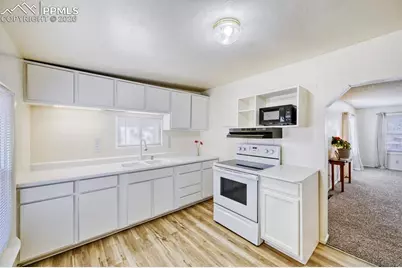 2428 E Monument Street, Colorado Springs, CO 80909 - Photo 11