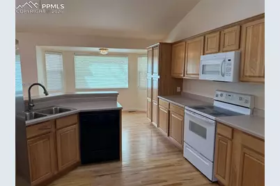 2315 Rossmere Street, Colorado Springs, CO 80919 - Photo 5