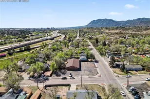 2205 N Chestnut St, Colorado Springs, CO 80907 - Photo 25