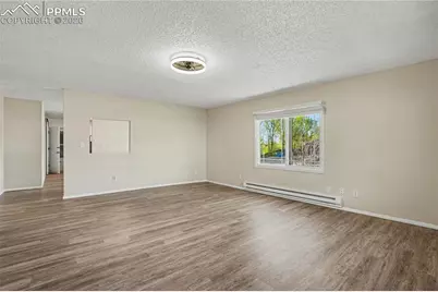 2205 N Chestnut Street, Colorado Springs, CO 80907 - Photo 19