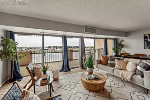 411 Lakewood Circle, Colorado Springs, CO 80910 - Photo 5