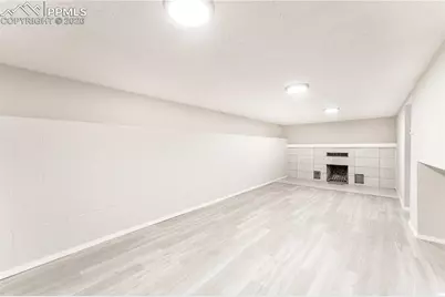 728 Bonfoy Avenue, Colorado Springs, CO 80909 - Photo 27