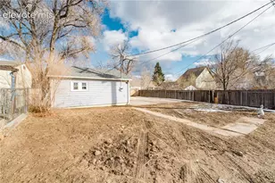 728 Bonfoy Ave, Colorado Springs, CO 80909 - Photo 35