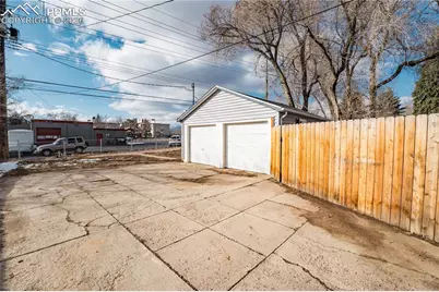 728 Bonfoy Avenue, Colorado Springs, CO 80909 - Photo 35