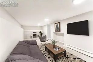 728 Bonfoy Ave, Colorado Springs, CO 80909 - Photo 7