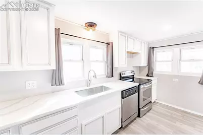 728 Bonfoy Avenue, Colorado Springs, CO 80909 - Photo 3