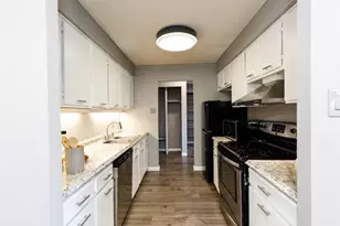 411 Lakewood Circle, Colorado Springs, CO 80910 - Photo 3