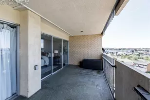 411 Lakewood Circle, Colorado Springs, CO 80910 - Photo 25