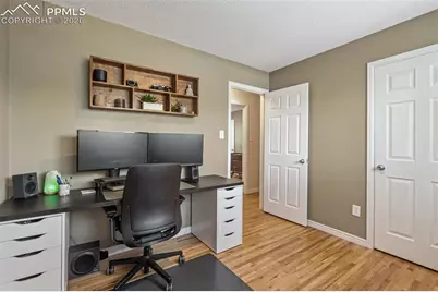 3002 Greenwood Circle, Colorado Springs, CO 80910 - Photo 25