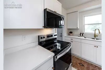 939 E Las Animas Street, Colorado Springs, CO 80903 - Photo 9