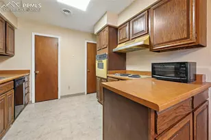 6530 Delmonico Dr, Colorado Springs, CO 80919 - Photo 11