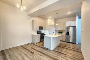 5706 Villa Lorenzo Dr, Colorado Springs, CO 80919 - Photo 3