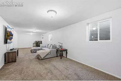 4750 Wilde Drive, Colorado Springs, CO 80916 - Photo 19