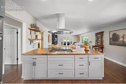 208 Oak Place, Manitou Springs, CO 80829 - Photo 13