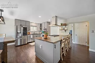 208 Oak Pl, Manitou Springs, CO 80829 - Photo 9