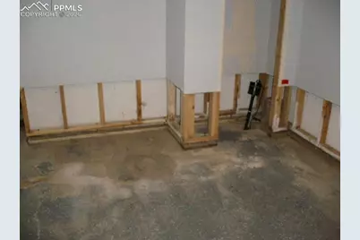 2315 Newcastle Drive, Pueblo, CO 81008 - Photo 39