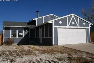 2315 Newcastle Dr, Pueblo, CO 81008 - Photo 3