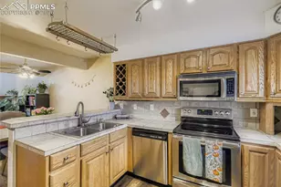 2546 Hatch Cir, Colorado Springs, CO 80918 - Photo 11